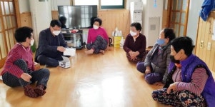 강진군 작천면“어르신, 경로당에서 꼭 ~ 마스크 쓰세요!”