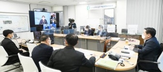[포토]김병내 광주시 남구청장, 광주광역시 구청장협의회 영상회의 참여