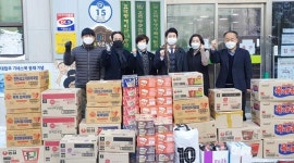 대암광주총판 | [포토]광주대암교회, 남구 효덕동에 사랑의 식료품 후원