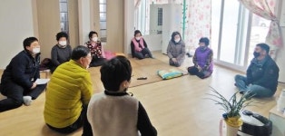 장흥군 대덕읍, 신축년 새해맞이 경로당 순회 방문 ‘따뜻한 마음으로 어르신들 안부 살피기’