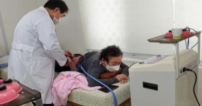 어르신들, 관절건강 챙기세요!  무주군 안성보건지소 작은 물리치료실 운영