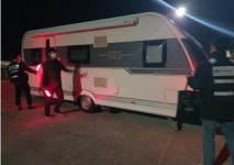 기장군, 주말에도 해안가 일원 캠핑카·차박 단속 이어가