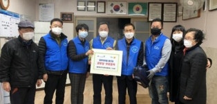[포토]광주시 남구 월산5동 지사협-(주)더크린, 경로당 무료방역 실시