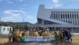 군산시 발달장애인평생학습관 『힐링팜 식수 행사』 가져