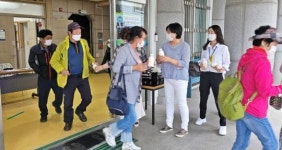 장흥 길목장, 장흥지역자활센터에 후원물품 지원