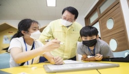 정헌율 시장, ‘익산외국어교육센터’ 소통행정 펼쳐