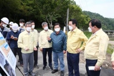 김영록 전남도지사, 화순 동복천 수해복구 현장 점검