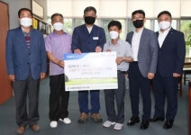 부산 새농민회, 기장군에 농산물 꾸러미 전달