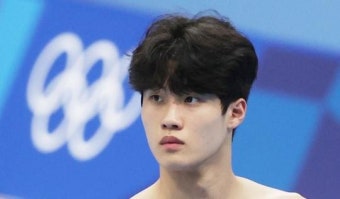 [속보] 황선우, 자유형 200m 6위로 결승 진출...박태환 이후 9년만