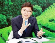 김철우 보성군수, 녹차 산업 새로운 문을 연다
