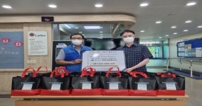 대구은행 포항사랑봉사단, 포항시장애인종합복지관에 후원물품 전달