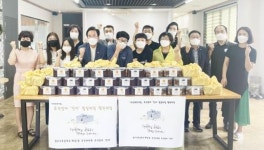 [포토]광주시 서구 화정1동 주민자치회·서초등학교, 추석맞이 돌봄이웃 갈비 전달