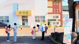 영암군청소년상담복지센터,등굣길 학교 앞 아웃리치 실시