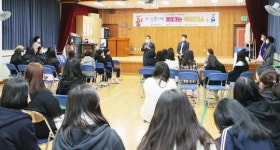 [포토]광주시 동구, 학교로 찾아가는 직업토크쇼