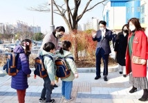 최종환 파주시장, 동패유치원 방문··안전 방역관리 상황 점검