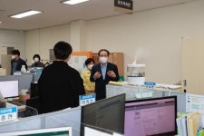 조광한 남양주시장, 보건소 찾아 사력 다하는 직원들 격려