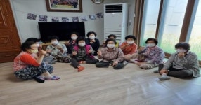 무더운 여름철 대비해 경로당 에어컨 신속 교체로 폭염 대응 준비 완료!
