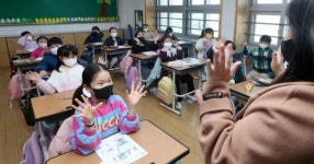 초등학교 가정통신문에 적힌 눈물 섞인 교사 사연, 누리꾼들 깜짝 놀라게 만들었다