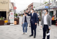 조인철 광주광역시 문화경제부시장, 송정역세권 상권 활성화사업 현장 방문