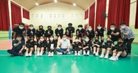 서거석 전북교육감, 전주 근영중 배구부 격려 나서