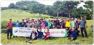 전남 장흥군 회진면, 추석맞이 한재공원 풀베기 ‘구슬땀’