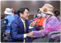 [포토]강기정 광주광역시장, 북구 우산생활체육관 개관식 참석