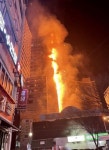 부산 부전동 베르빌 오피스텔 주차타워 화재... 32명 연기흡입
