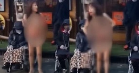 서울 강남 한복판서 흉기 들고 알몸 시위한 여성... 심각한 사연 밝혀졌다 (+정체)