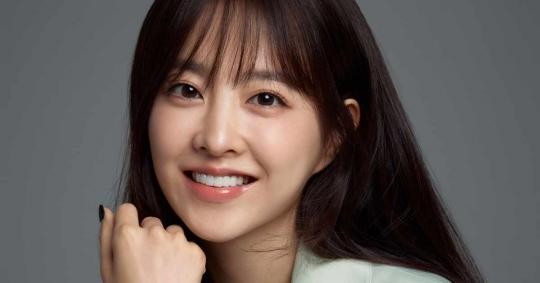 박보영, 제3회 청룡시리즈어워즈 레드카펫 우아한 블랙 드레스 미모로 주목 받아