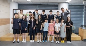 강범석 서구청장, 행복교육세상봉사단 모범봉사자 18명 표창