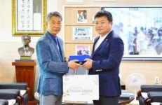 정영균 전남도의원, 순천청암고등학교 감사패 수상