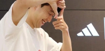 ‘아디다스 손흥민 티셔츠’ 2만원대에 할인 판매 (ft. 쿠팡)