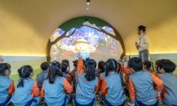 순천만국가정원 참여형 디지털인형극 ‘두다톡’ 어린이 인기만점