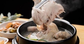 누구나 쉽게 삼계탕 끓이는 법…재료도 공개합니다