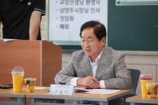 주광덕 남양주시장, 진건중학교 교육가족 정담회 진행