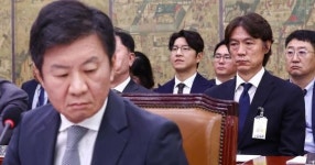 정몽규 축구협회장 당황스럽게 만드는 상황이 한 달 뒤에 또 펼쳐진다