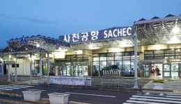 난리 난 사천공항…미상의 금속 물체 소지한 승객, 보안 검색 통과 (+비행기 상황)