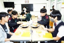 전남 장흥군, 기능장에게 배우는 진로체험 ‘흥미진진’