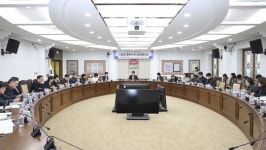 김정헌 중구청장, 구 출범 준비사항 2차 보고회 진행