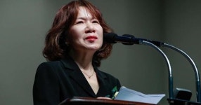 동아일보 김순덕 “천인공노할 짓 자행한 윤 대통령, 세계역사에 오점으로 기록될 것”