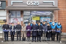 윤환 구청장, 계양시니어스토어 1호점 개점 축하