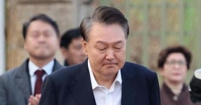 윤석열 전 대통령 파면 후 첫 여론조사 결과 나왔다
