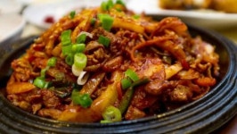 불맛 나는 제육볶음…이렇게만 하면 식당에서 파는 맛 안 부럽다