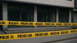 13층 상가 옥상서 떨어져 시민 3명 덮친 18세 여성, 치료 중 사망