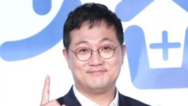 동물농장 아저씨 24년 만에 하차...성우 안지환 “건강 이상으로 활동 중단”