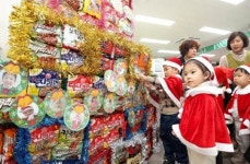 [위키 포토]광주시 북구 양산동,    라면트리 제작