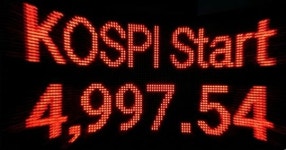 코스피 5000 돌파… 지금 내 주식 팔까 말까?