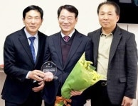 전남 강진군-땅심화훼영농조합법인, 정기총회서 상생 다짐