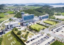 전남 신안군, 설 명절 앞두고 취약계층 위문 나서