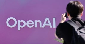 챗GPT만 쓰던 흐름 달라졌다…1월에만 45만 명 몰린 ‘이 앱’ 급부상